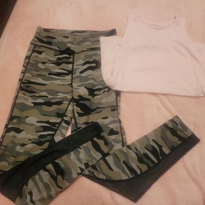 Camo Kimberly C Leggings/Pink Nike Dri-Fit tee.